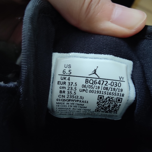 Jordan 1 Mid Military Olive (Women's) - Picture 4 of 4